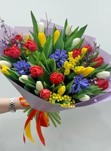 Букет «Чудеса» от интернет-магазина цветов в 