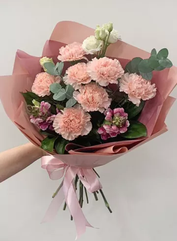 Букет «Служебный роман» от интернет-магазина цветов в 