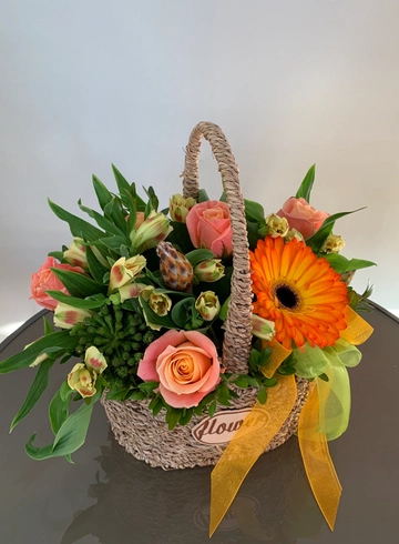 Композиция &laquo;Цветочный вальс&raquo; от интернет-магазина цветов в 