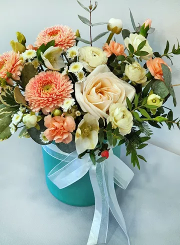 Композиция «Сказка» от интернет-магазина цветов в 