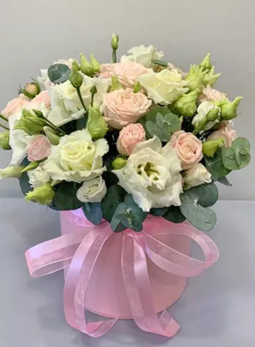 Композиция «Зимний поцелуй» от интернет-магазина цветов в 