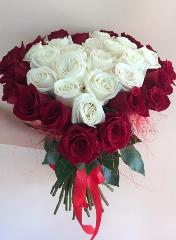 Букет &laquo;Сердце моей любимой&raquo; от интернет-магазина цветов в 