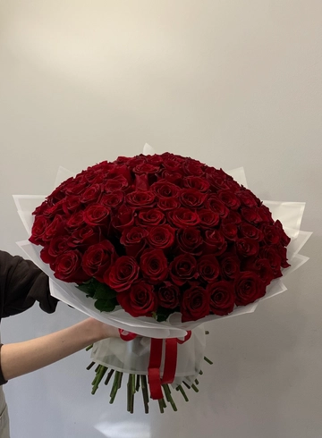 101 роза красная от интернет-магазина цветов в 