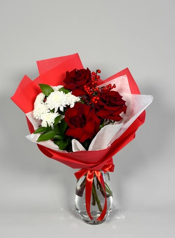 Букет &laquo; С любовью&raquo; от интернет-магазина цветов в 
