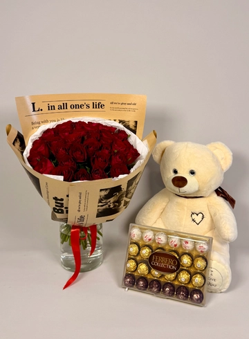 Набор для самой любимой  от интернет-магазина цветов в 